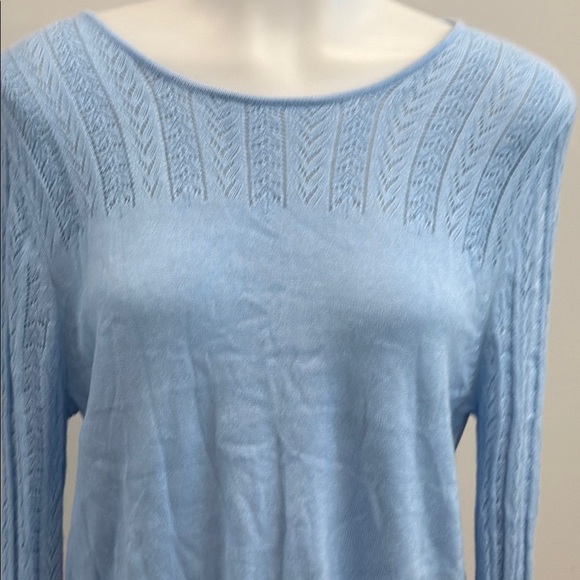 Basic Editions Light Blue Crew Neck Sweater - Picture 3 of 9